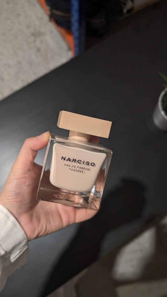 Narciso Rodriguez NARCISO Poudrée Eau De Parfum 90ml (Tester Box)