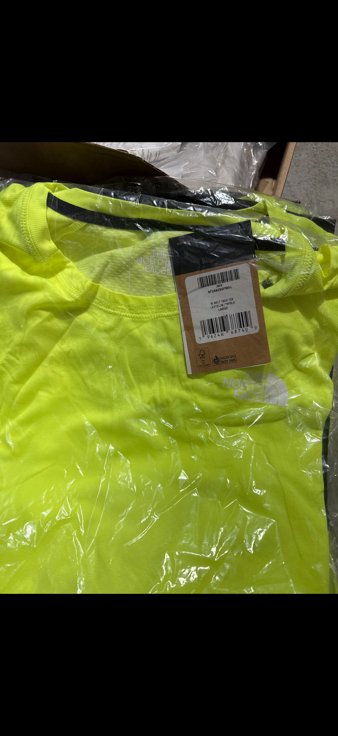 The North Face Bolt Tech T-Shirt - Yellow